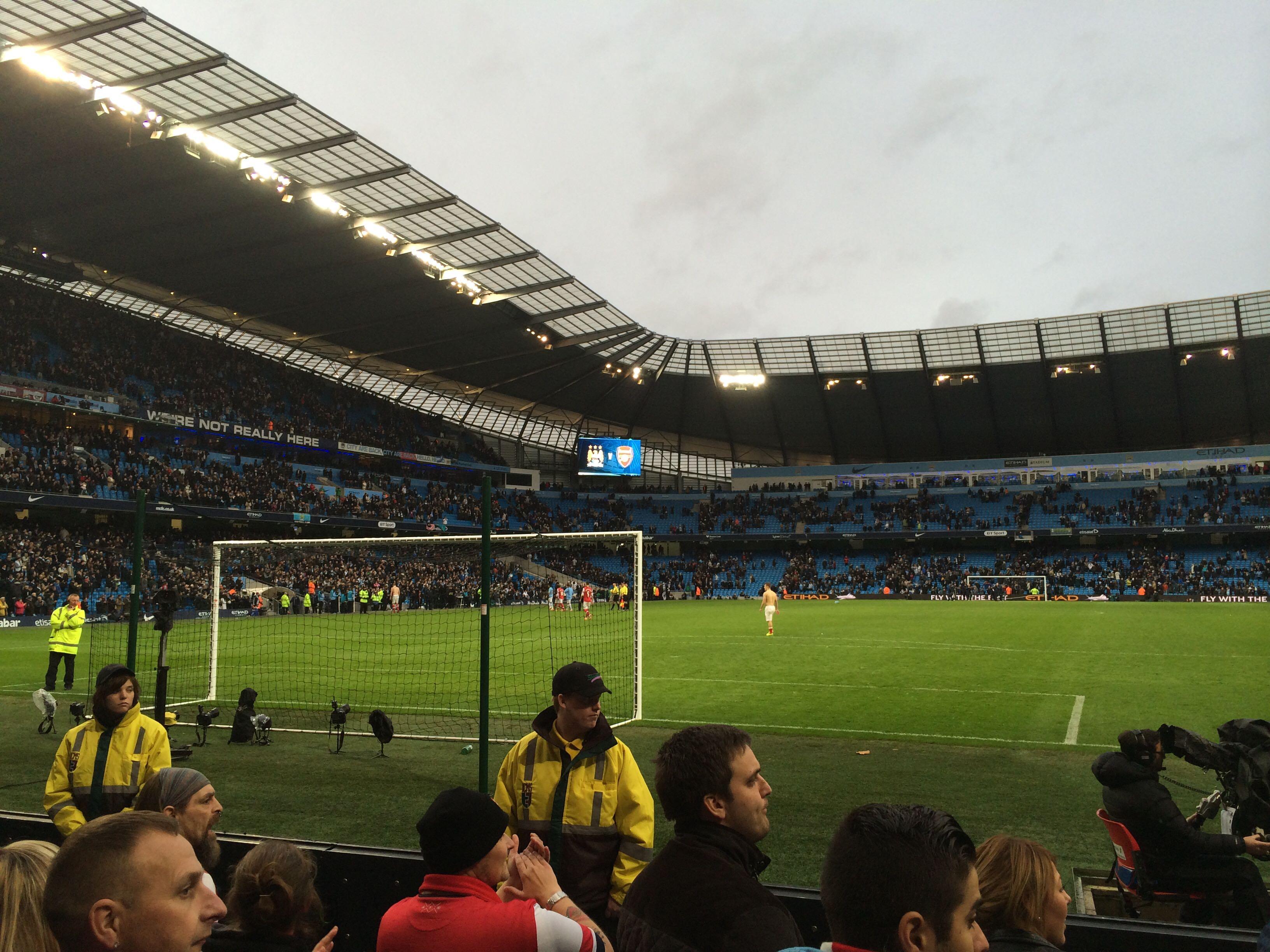 并强调保持 并强调保持